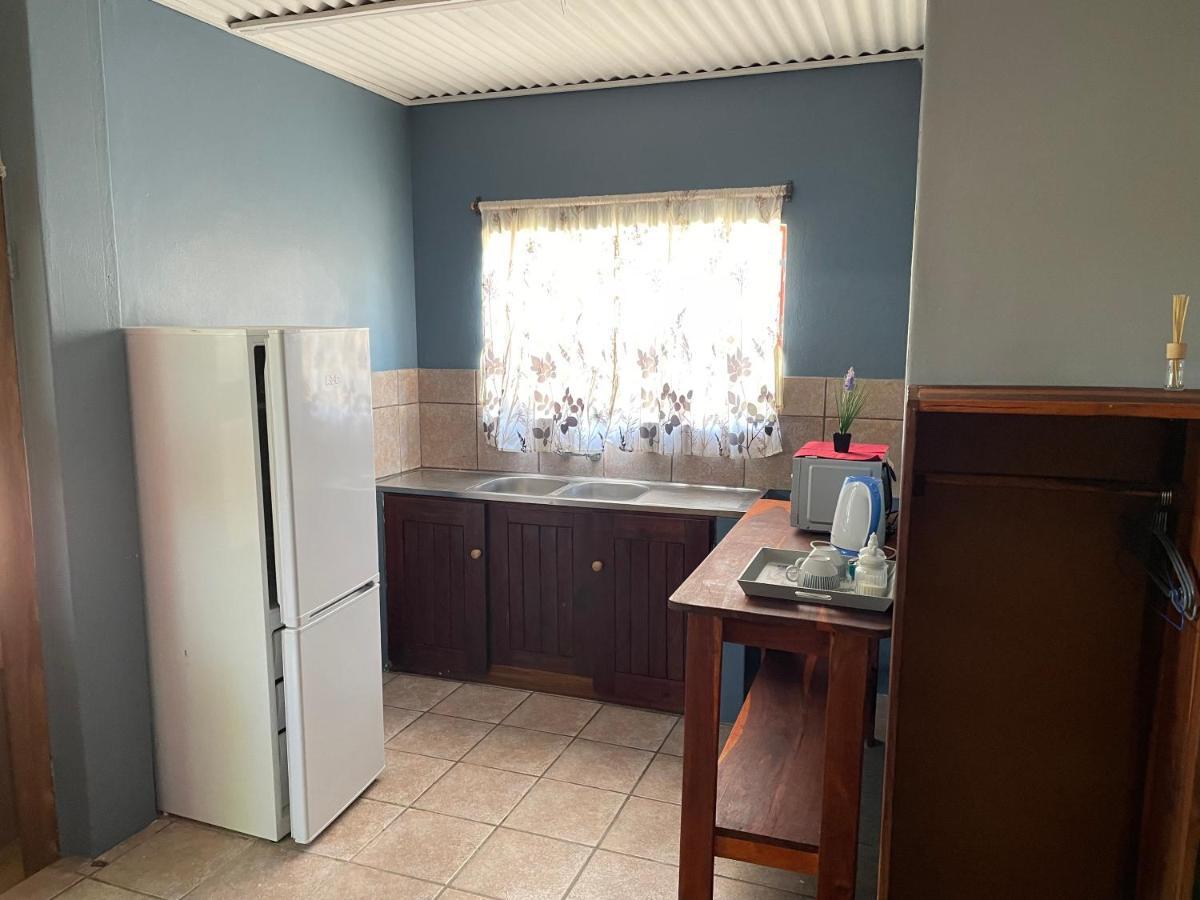 Kololo Guesthouse Katima Mulilo Buitenkant foto