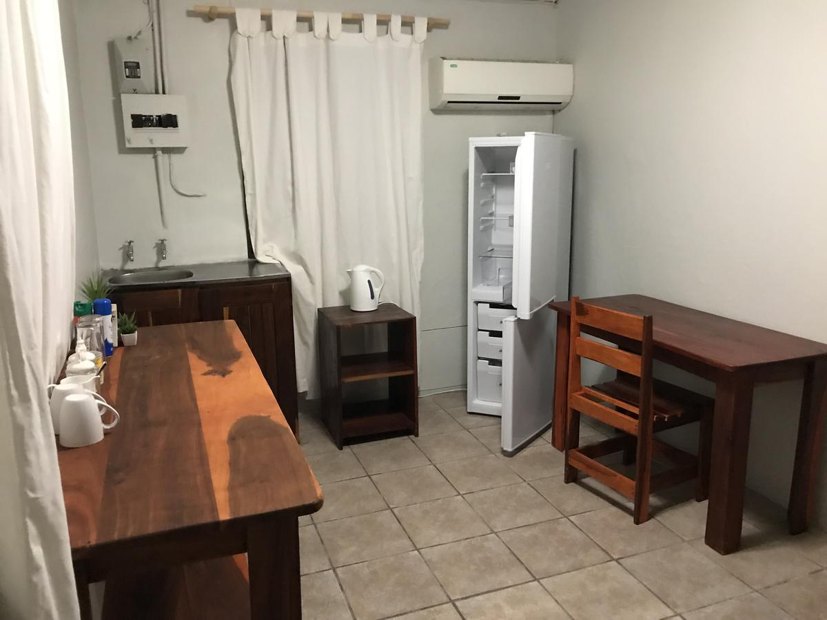 Kololo Guesthouse Katima Mulilo Buitenkant foto