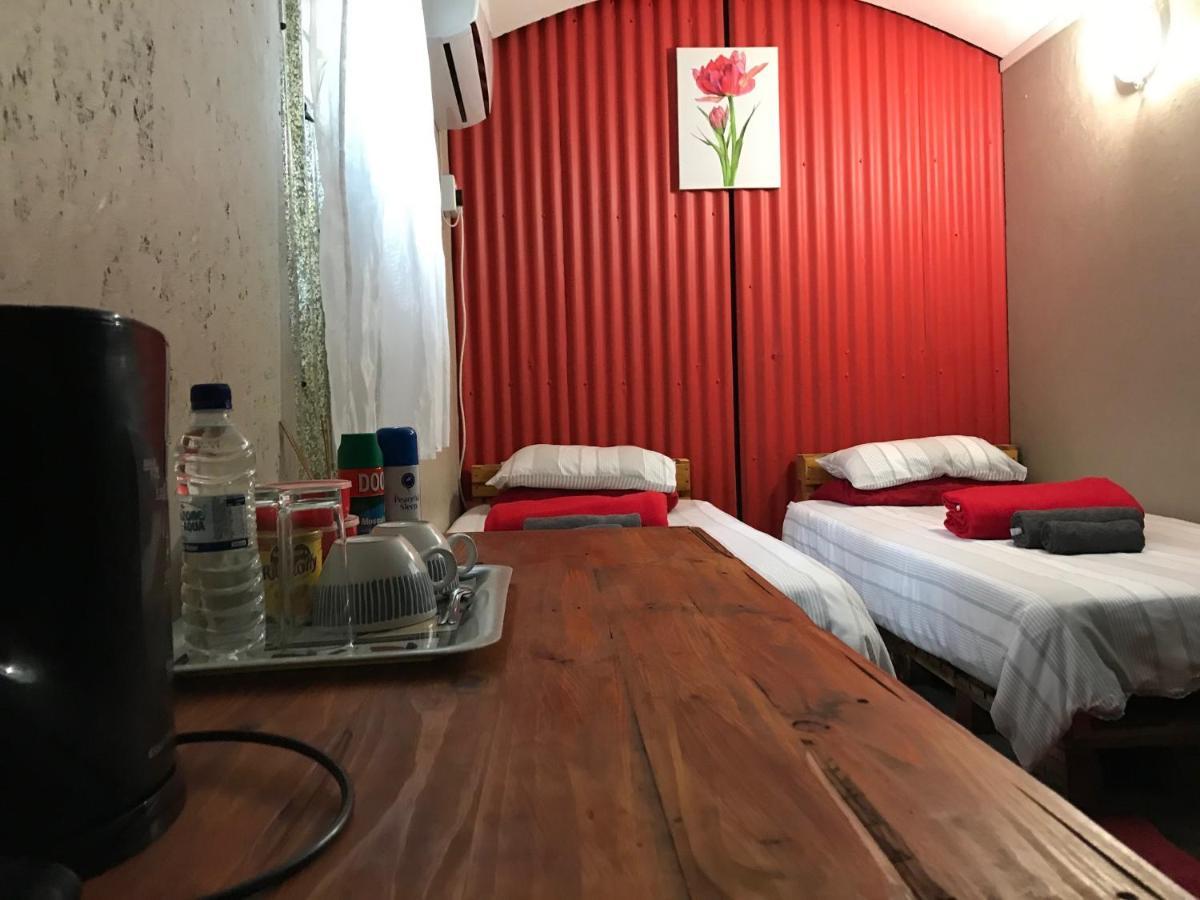 Kololo Guesthouse Katima Mulilo Buitenkant foto